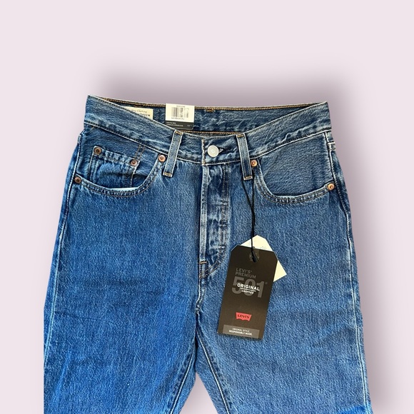 NWT Levi’s Premium 501 Original Cropped - Picture 3 of 4